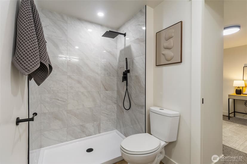 Property photo for 201 Union Avenue SE #74, Renton photo 28