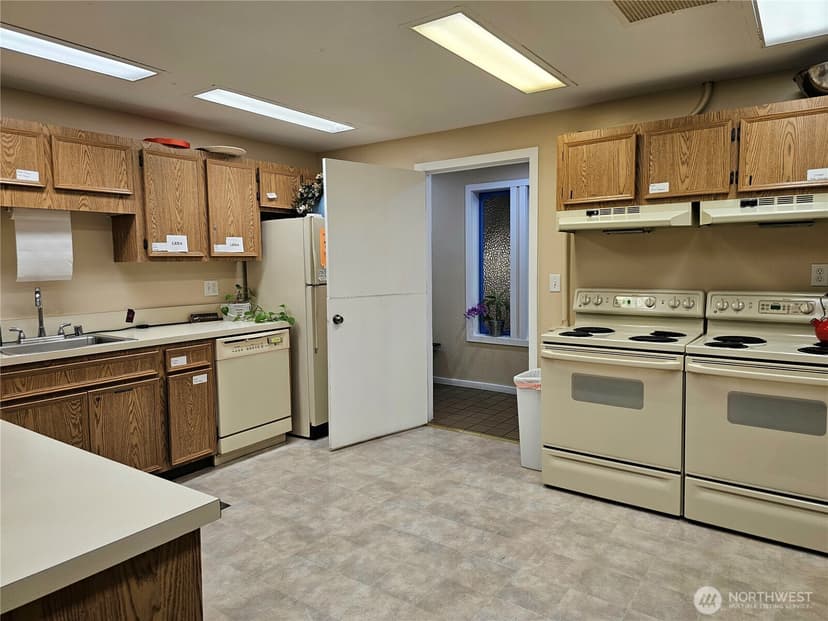 Property photo for 201 Union Avenue SE #74, Renton photo 35