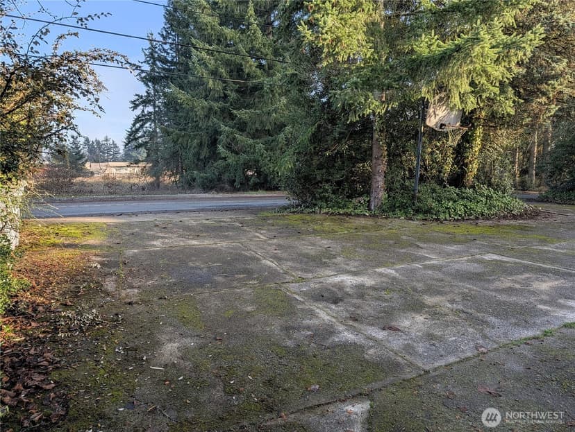 Property photo for 11214 34th Avenue E, Tacoma photo 32