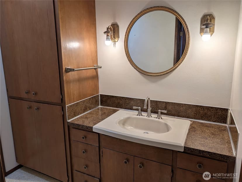 Property photo for 11214 34th Avenue E, Tacoma photo 15