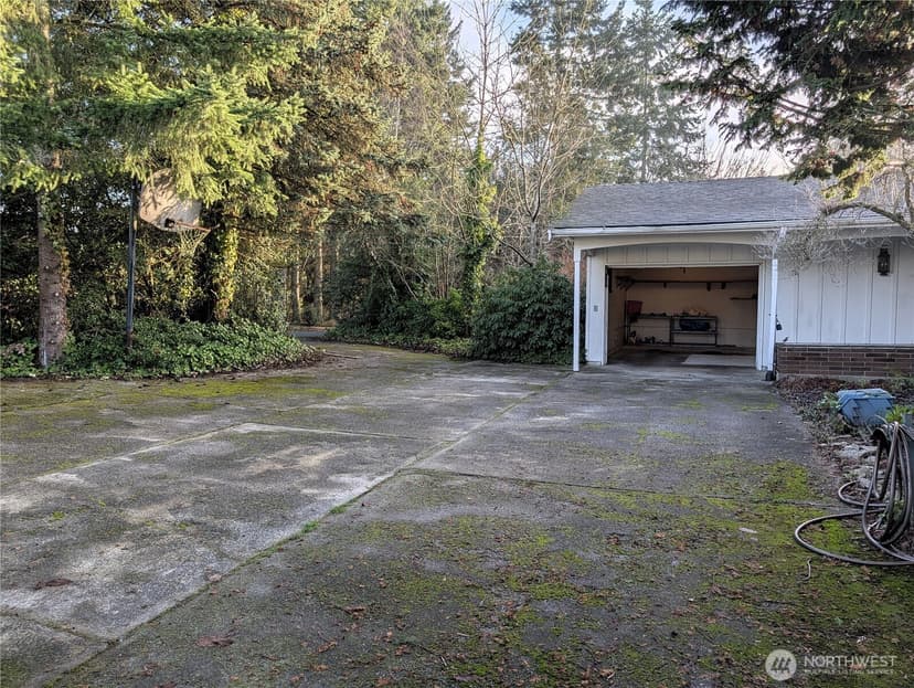 Property photo for 11214 34th Avenue E, Tacoma photo 31