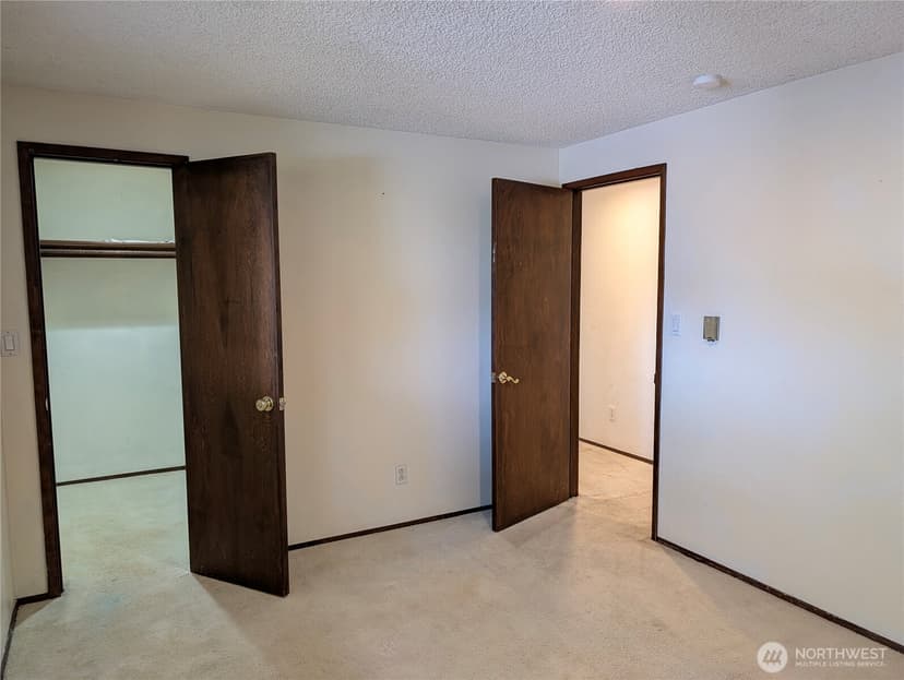Property photo for 11214 34th Avenue E, Tacoma photo 19