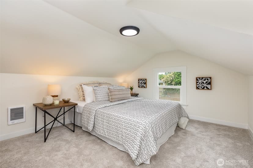 Property photo for 8416 Duncan Avenue S, Seattle photo 12