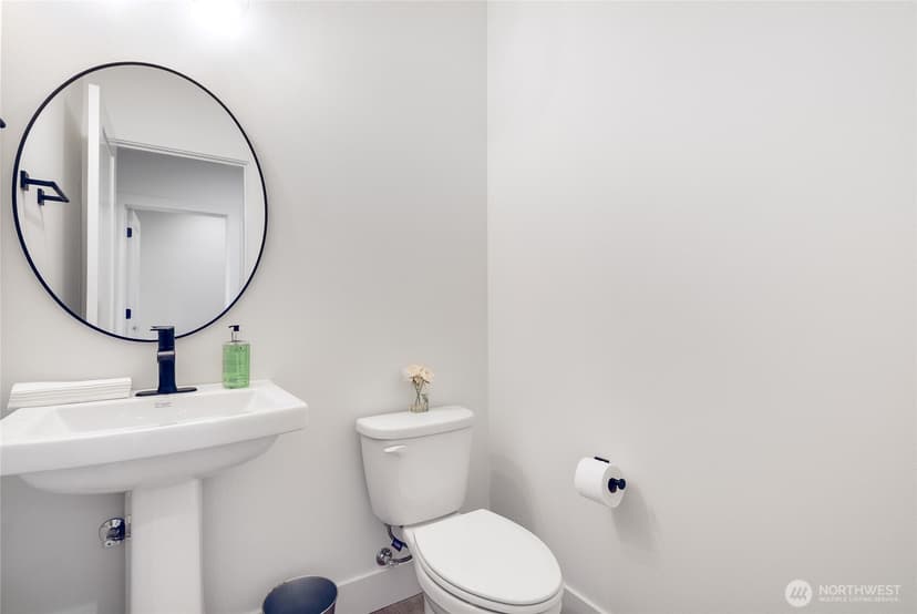 Property photo for 2413 197th Street NE, Arlington photo 11