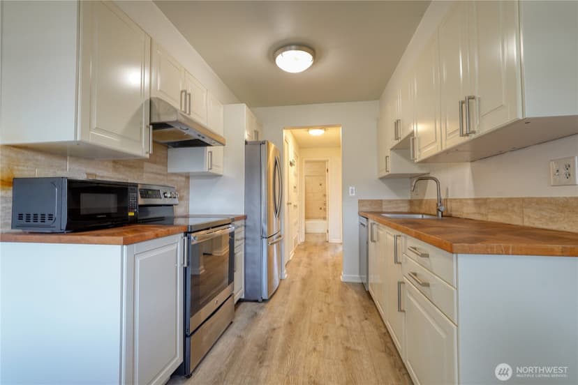 Property photo for 17301 NE 45th Street #88, Redmond photo 6