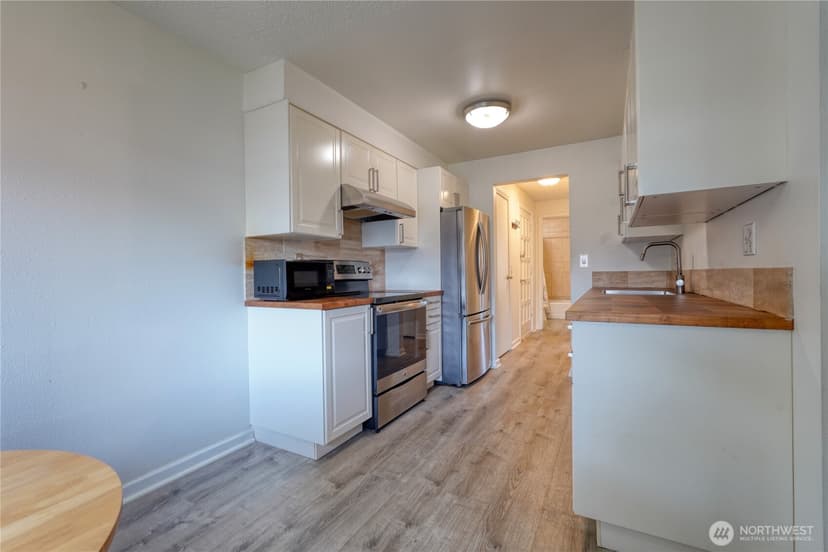 Property photo for 17301 NE 45th Street #88, Redmond photo 8