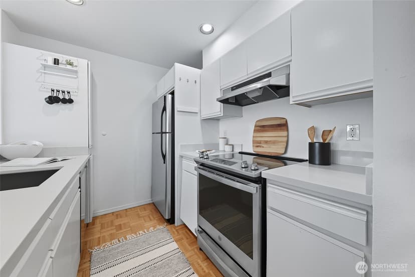 Property photo for 2642 NW 59th Street #301, Seattle photo 8