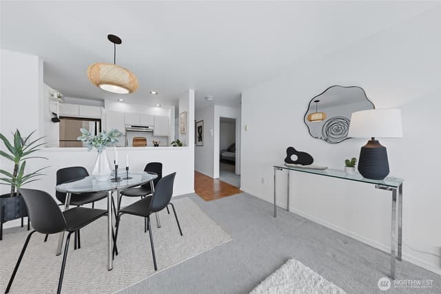 Property photo for 2642 NW 59th Street #301, Seattle photo 5