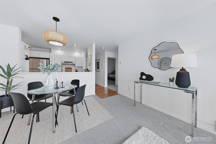 Property photo for 2642 NW 59th Street #301, Seattle photo 5