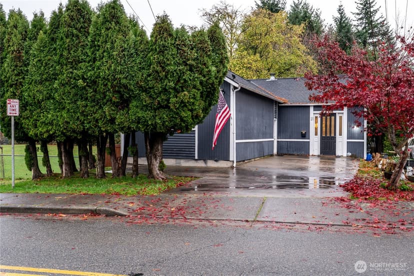 Property photo for 3613 Norton Avenue, Everett photo 2