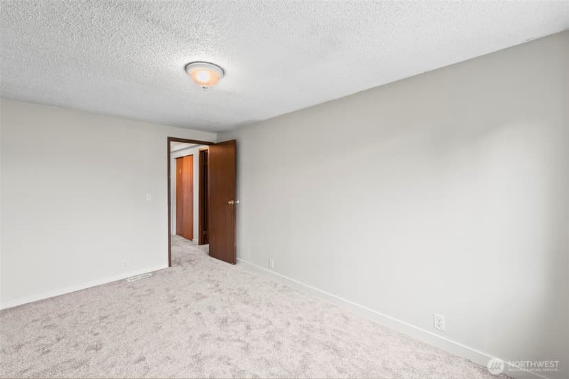 Property photo for 10522 60th Street Ct E, Puyallup photo 17