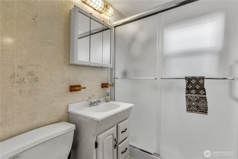 Property photo for 4812 S 172nd Place, SeaTac photo 18