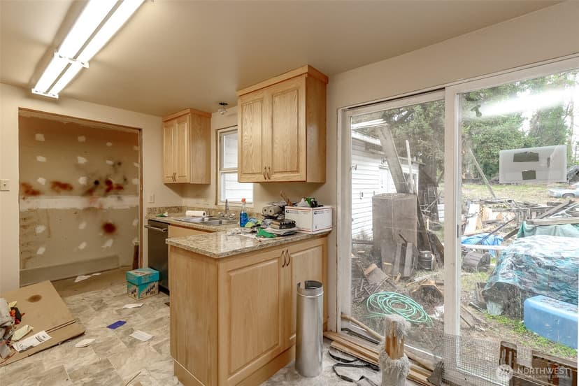 Property photo for 4700 S 172nd Street, SeaTac photo 11