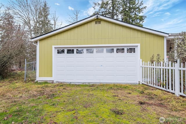Property photo for 3905 169th Street Ct E, Tacoma photo 3
