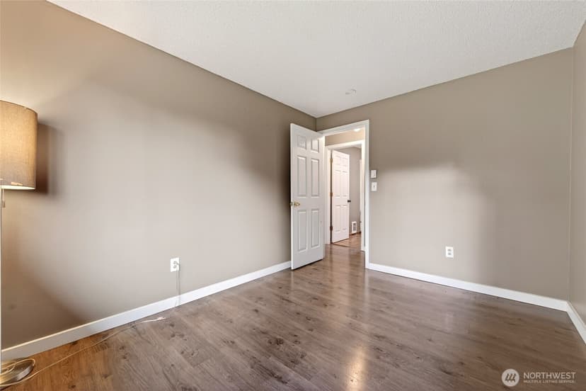 Property photo for 13308 NE 186th Street, Woodinville photo 17