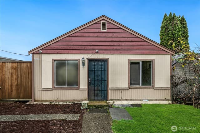 Property photo for 806 5th Street SE, Auburn