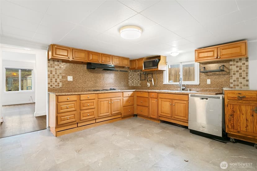 Property photo for 806 5th Street SE, Auburn photo 13