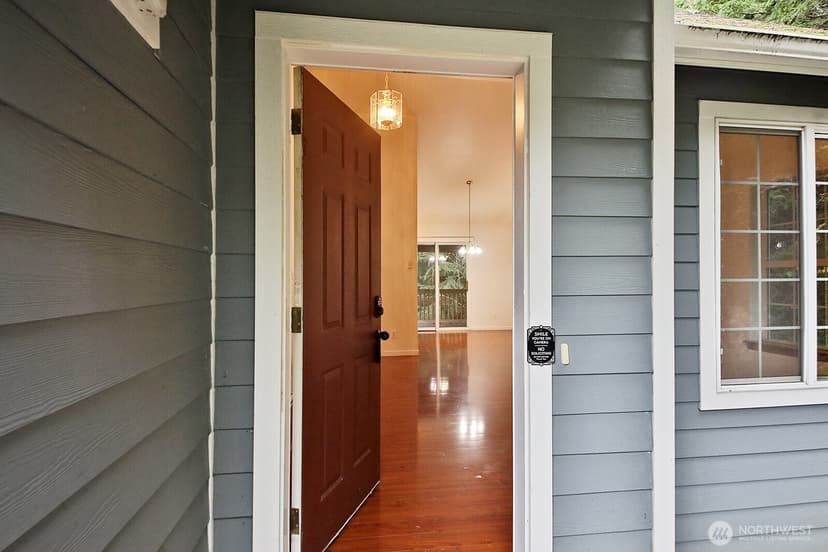 Property photo for 4369 Shadowood Drive, Clinton photo 3