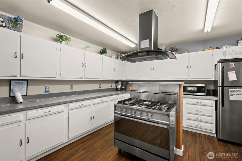 Property photo for 1402 22nd Street NE #402, Auburn photo 30