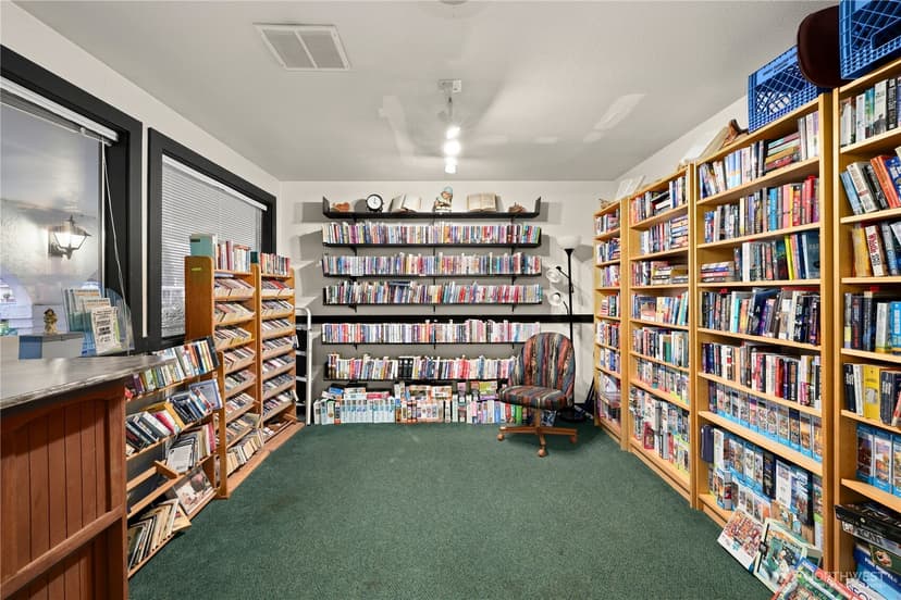 Property photo for 1402 22nd Street NE #402, Auburn photo 31