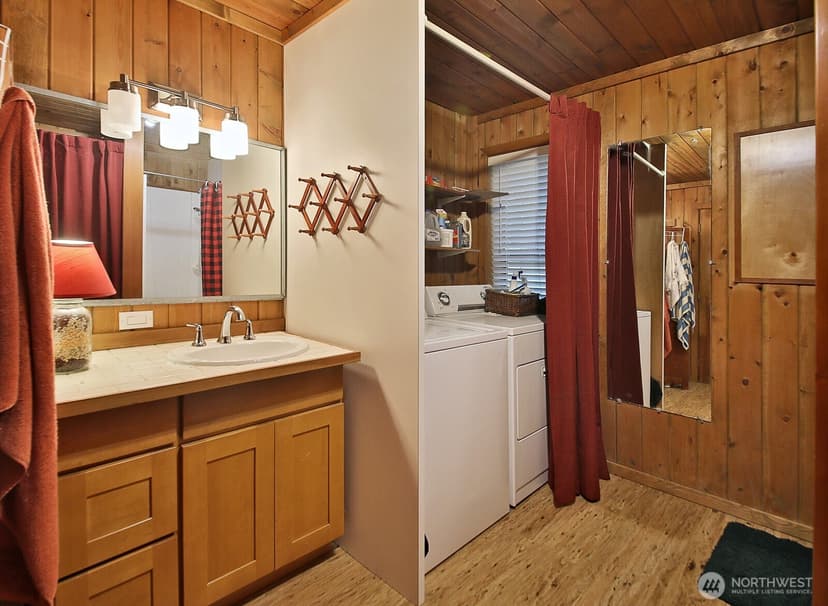 Property photo for 6991 High Meadow Drive, Clinton photo 28