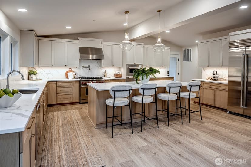 Property photo for 8904 SE 58th Street, Mercer Island photo 13