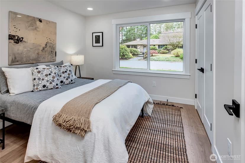 Property photo for 8904 SE 58th Street, Mercer Island photo 29