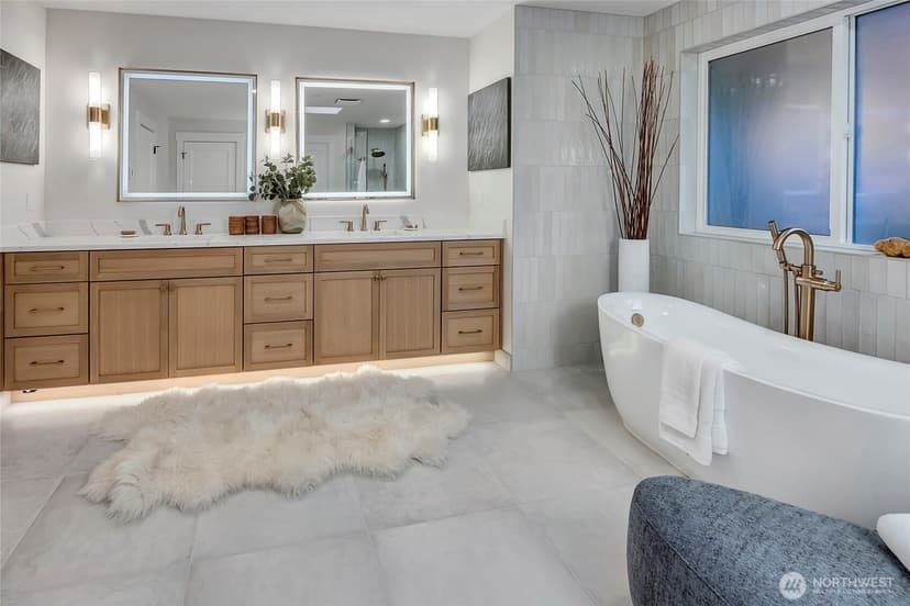 Property photo for 8904 SE 58th Street, Mercer Island photo 23
