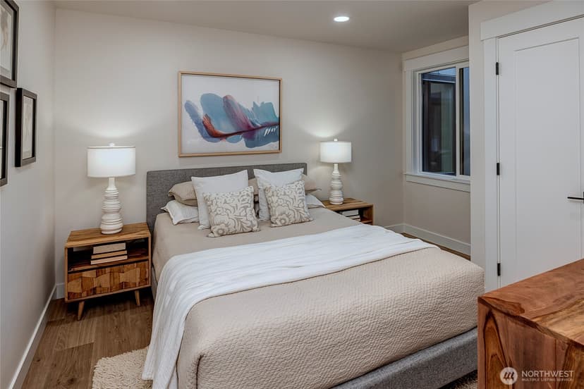Property photo for 8904 SE 58th Street, Mercer Island photo 31