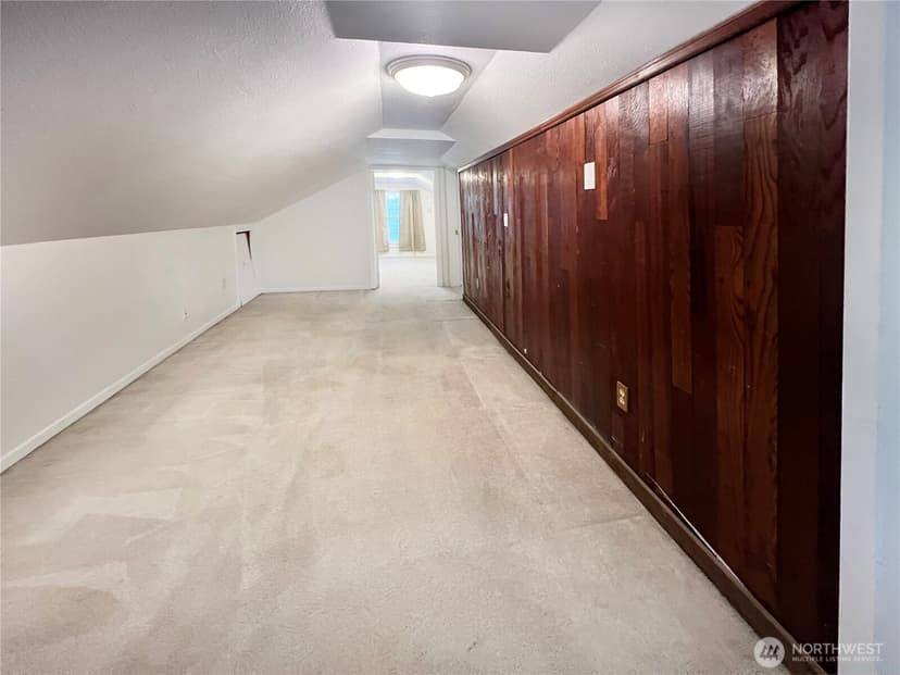 Property photo for 2814 Pioneer Way E, Tacoma photo 18