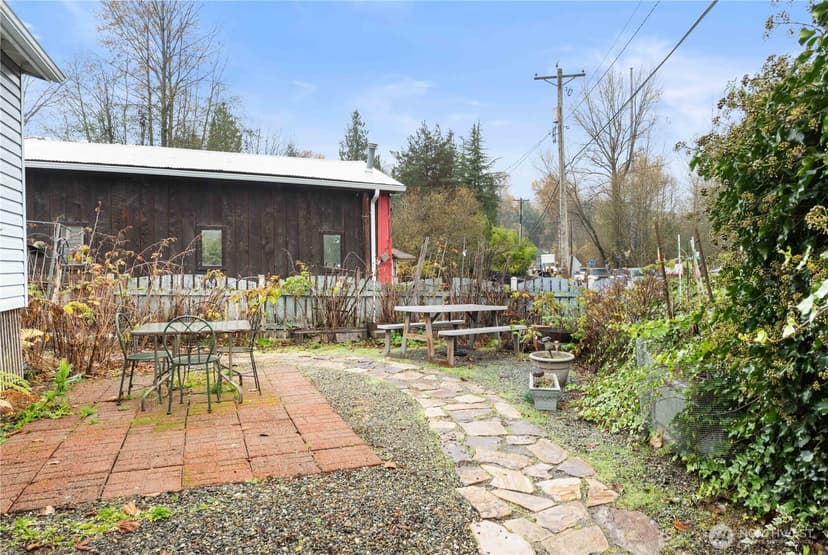 Property photo for 2814 Pioneer Way E, Tacoma photo 27