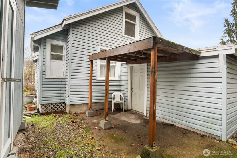 Property photo for 2814 Pioneer Way E, Tacoma photo 32