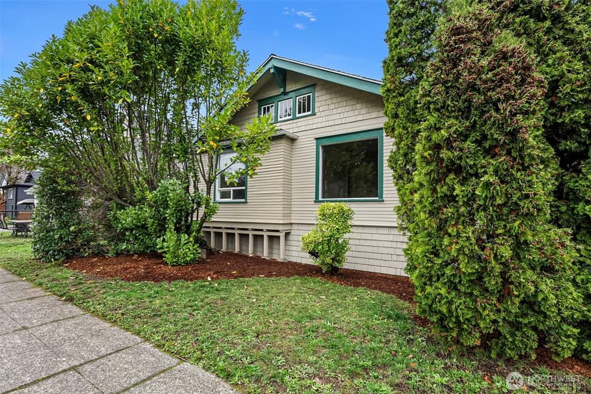 Property photo for 1001 Warren Avenue, Bremerton photo 5