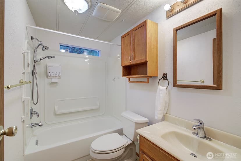 Property photo for 23105 105th Avenue SE, Woodinville photo 16