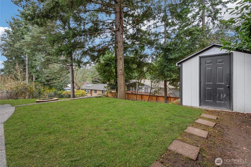 Property photo for 5310 66th Avenue W, University Place photo 26