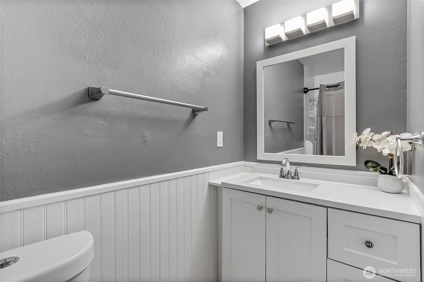 Property photo for 5310 66th Avenue W, University Place photo 14