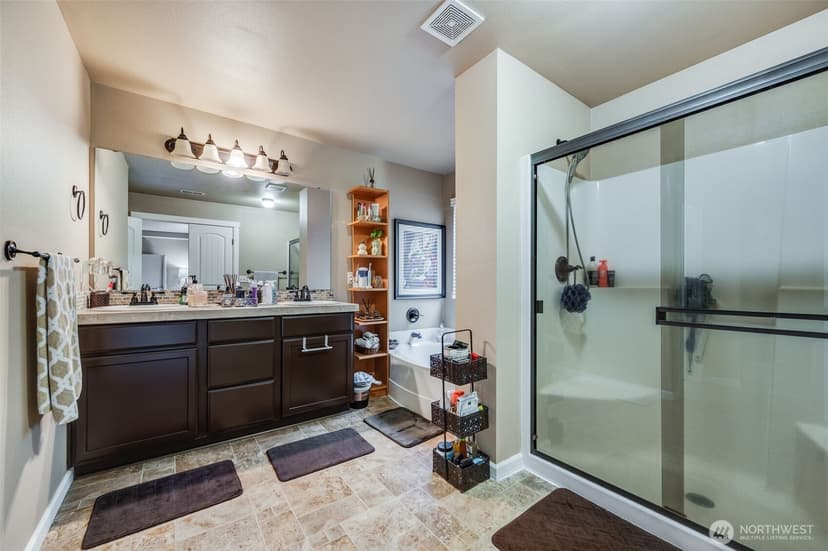 Property photo for 13702 74th Avenue Ct E, Puyallup photo 21