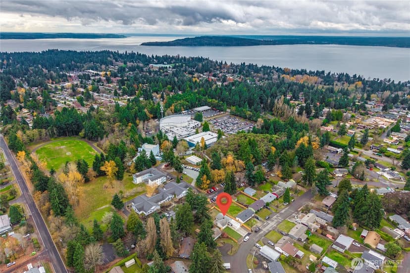 Property photo for 243 S 187th Street, Burien photo 30