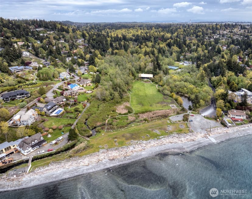 Property photo for 243 S 187th Street, Burien photo 39