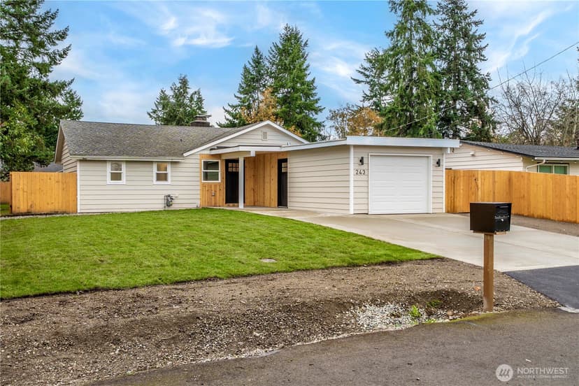 Property photo for 243 S 187th Street, Burien photo 38