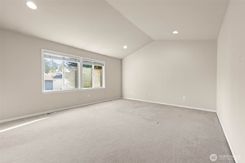 Property photo for 4169 Augusta Drive NE, Tacoma photo 30