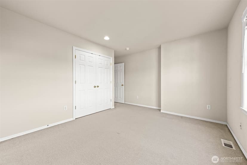 Property photo for 4169 Augusta Drive NE, Tacoma photo 23