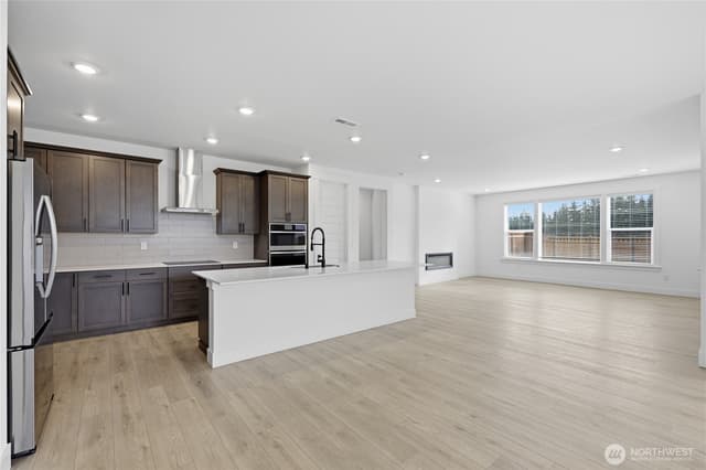 Property photo for 20431 Myrtle Place E, Bonney Lake photo 4