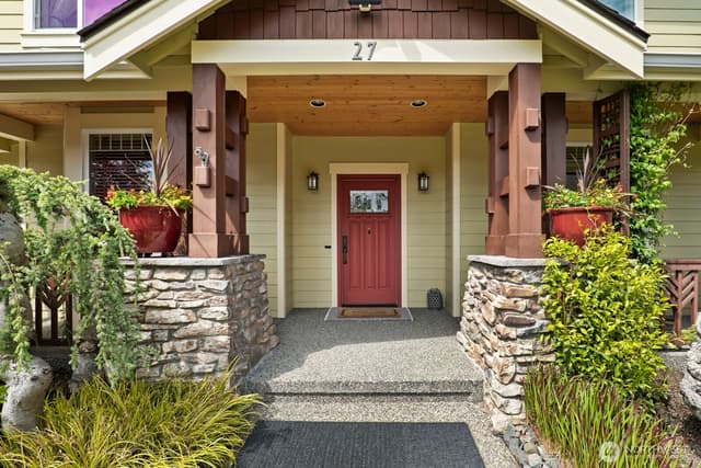 Property photo for 27 148th Place SW, Lynnwood photo 3