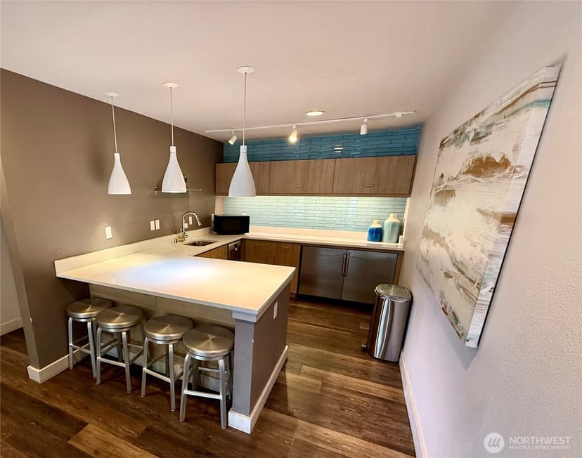 Property photo for 11815 93rd Lane NE #203, Kirkland photo 22