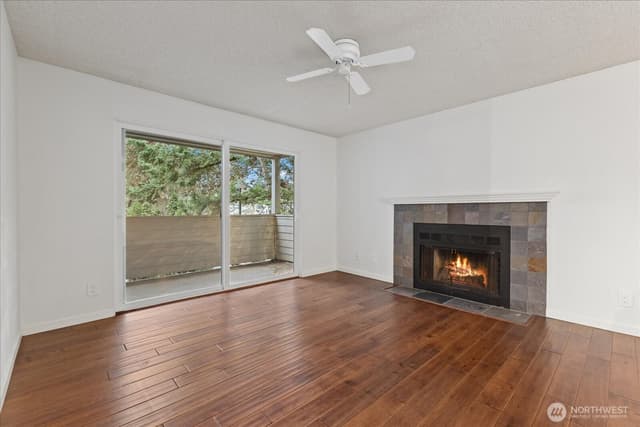 Property photo for 11815 93rd Lane NE #203, Kirkland photo 5