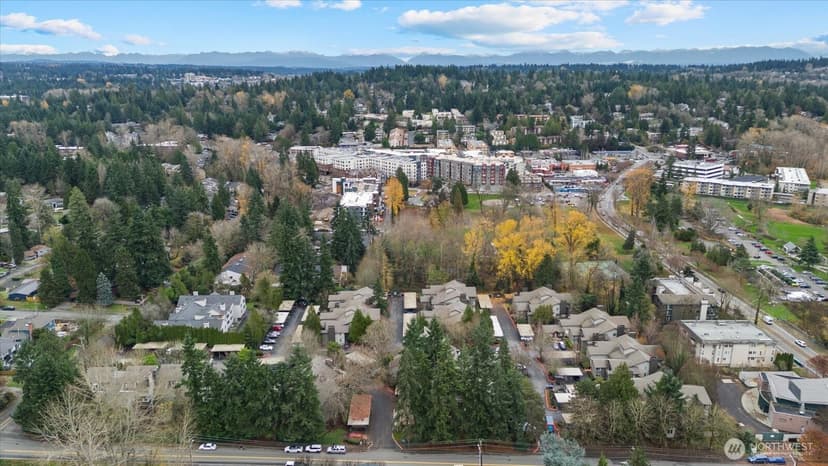Property photo for 11815 93rd Lane NE #203, Kirkland photo 29