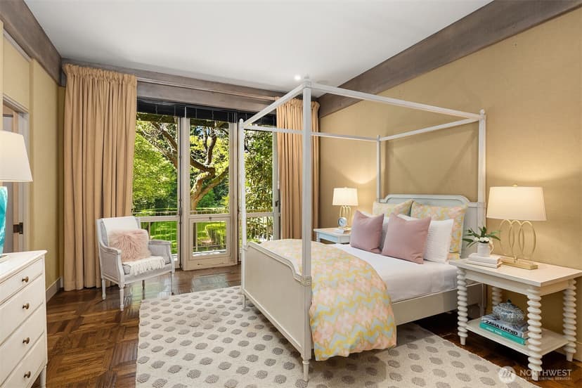 Property photo for 107 NW Highland Drive, Seattle photo 12