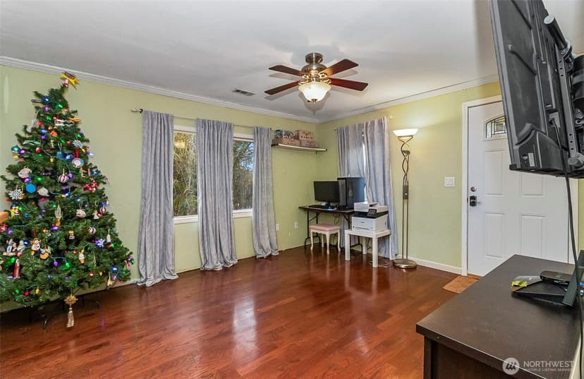 Property photo for 335 N Madison Street, Monroe photo 17