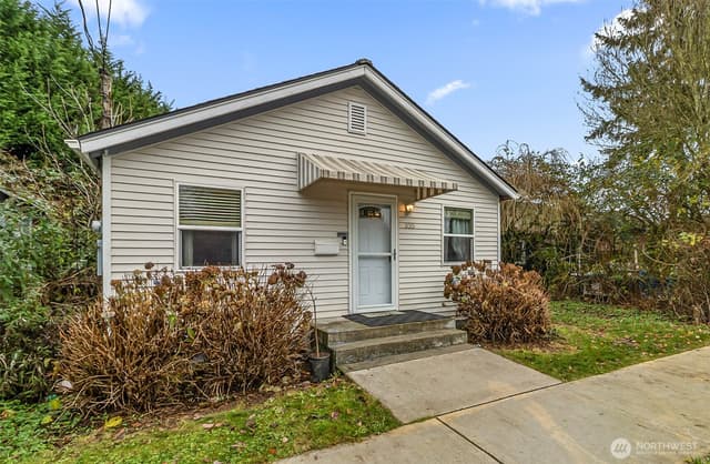 Property photo for 335 N Madison Street, Monroe